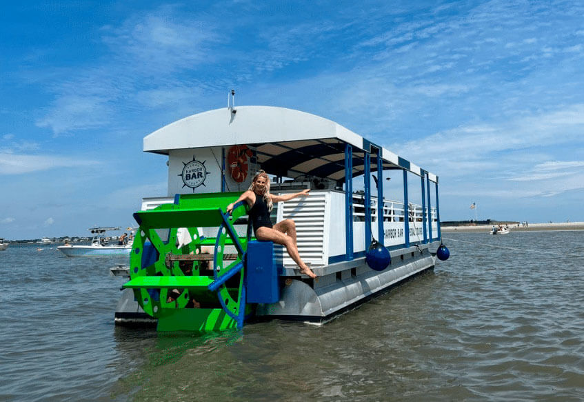 Charleston's Booze Cruises & Party Boat Rentals